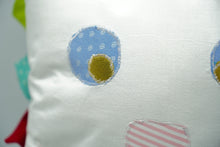 Laden Sie das Bild in den Galerie-Viewer, Burger CUDDLE "Kissen"